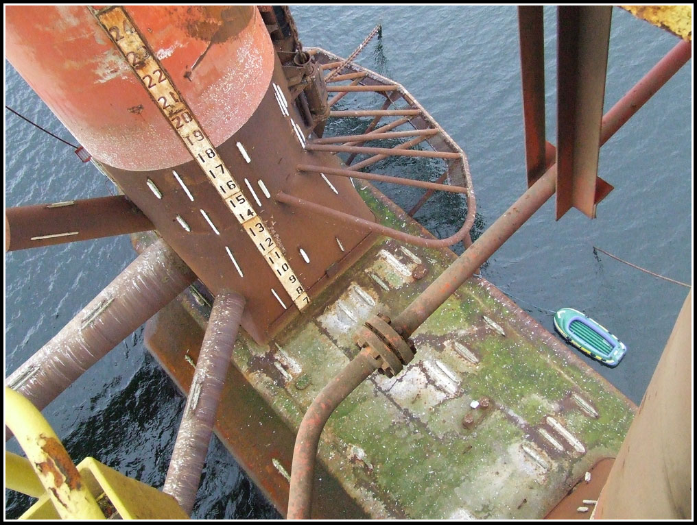 Transocean Explorer Oilrig